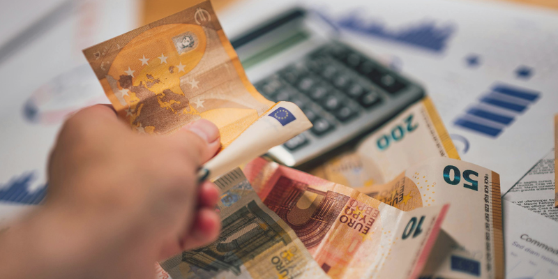 As Featured in RTÉ Brainstorm: What are Irish people doing with their record savings of €163 billion?